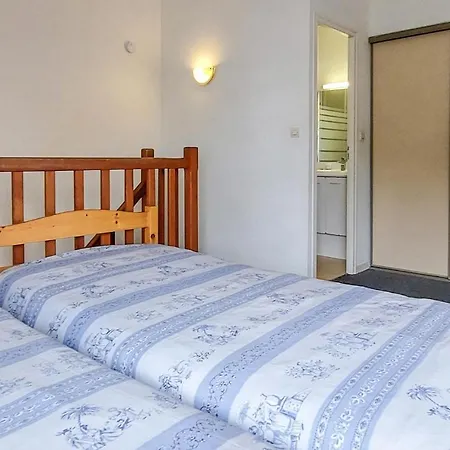 Lovely In La Rochelle (Charente-Maritime)