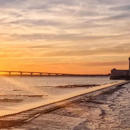 Lovely In Apartment La Rochelle (Charente-Maritime)