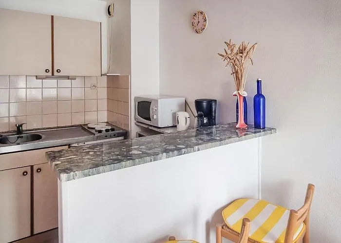 Lovely In La Rochelle (Charente-Maritime)